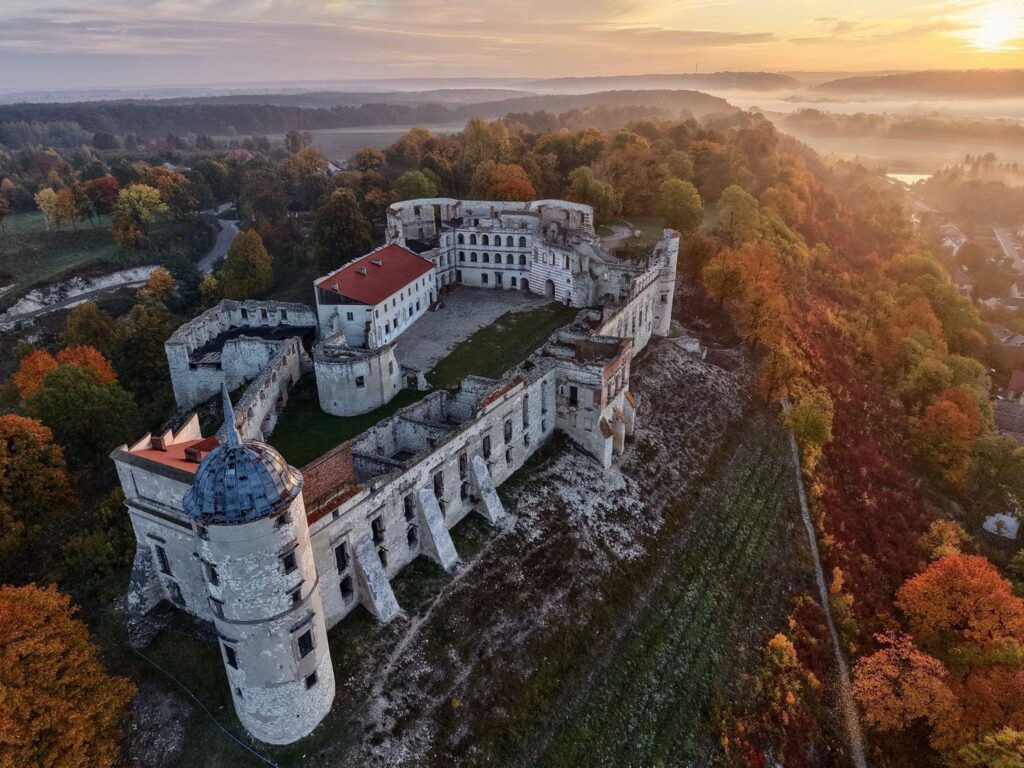Urokliwy dom w Janowcu nad Wisłą tuż pod zamkiem - zdjęcie 2