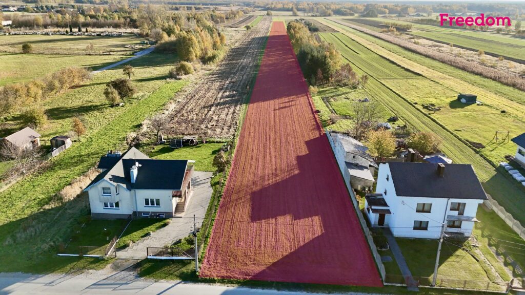 Duża działka budowlano-rolna w zielonej okolicy - zdjęcie 2