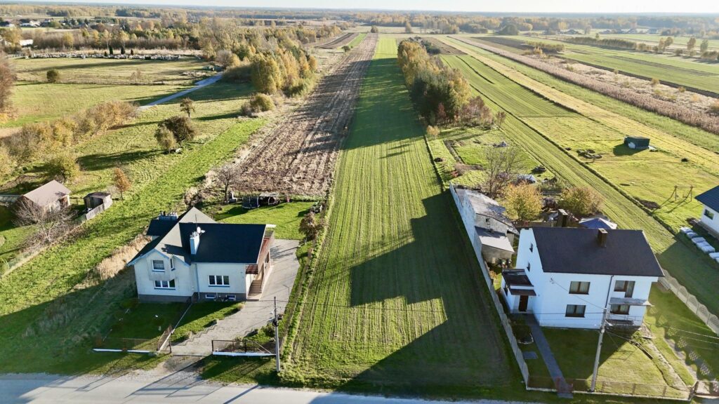 Duża działka budowlano-rolna w zielonej okolicy - zdjęcie 7