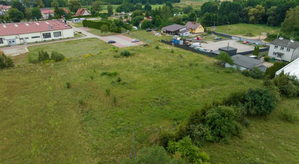 Duża działka pod budowę 3731 m² - zdjęcie 5