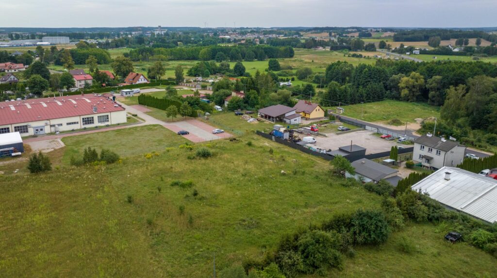 Duża działka pod budowę 3731 m² - zdjęcie 9