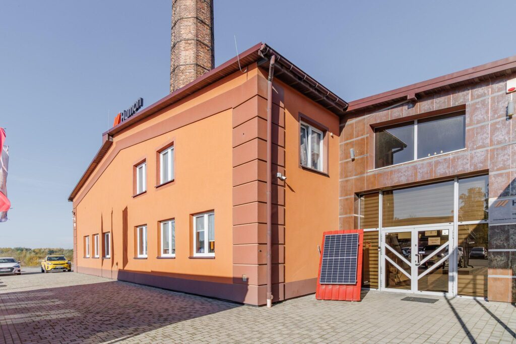 Gotowy Kompleks Magazynowo-Biurowy w Tarnowie! - zdjęcie 1