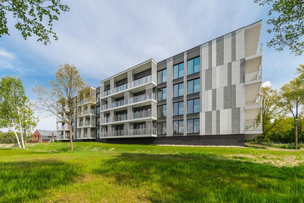 Nowoczesny apartament nad jeziorem - zdjęcie 5