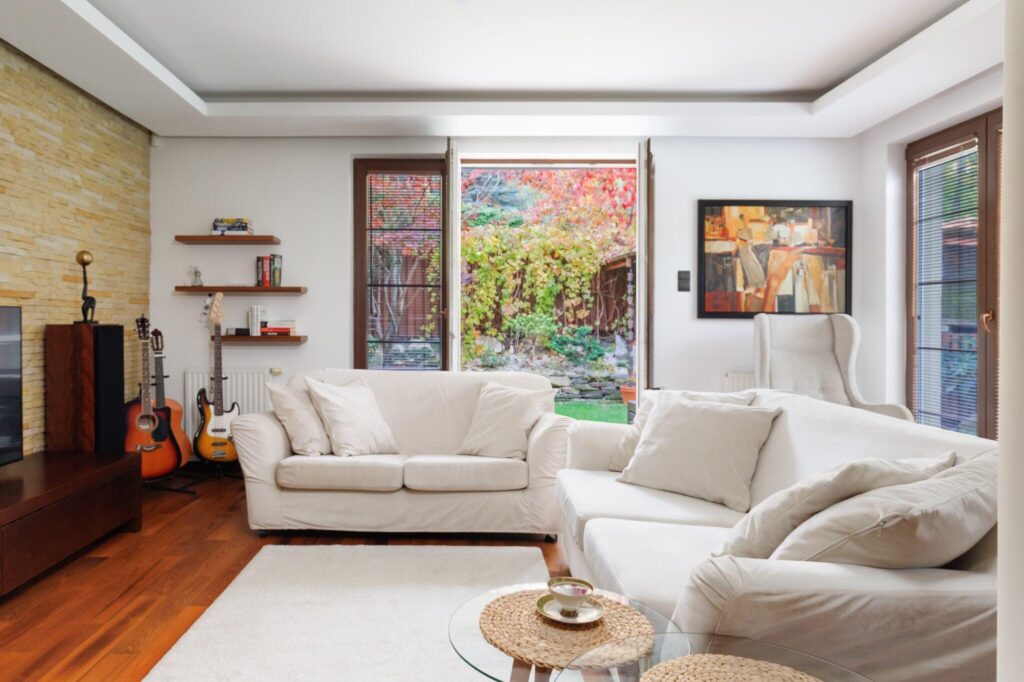 Dom w otoczeniu zieleni. - zdjęcie 22