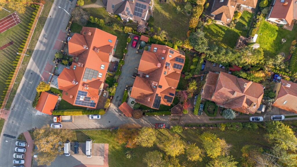 Dom w otoczeniu zieleni. - zdjęcie 44