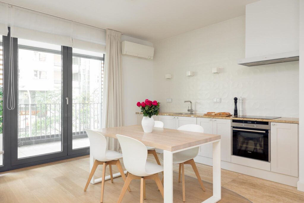 3 pokojowy, przestronny apartament, Grzybowska - zdjęcie 26