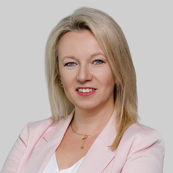 Anna Korbut - Agent Nieruchomości - Freedom