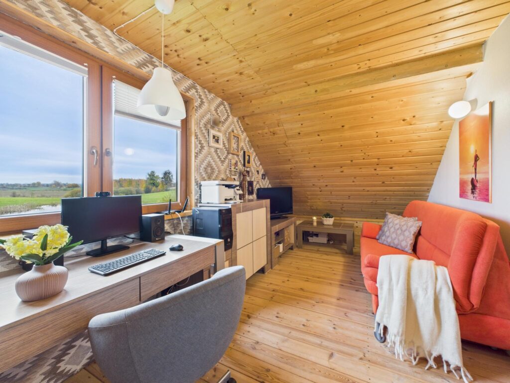 Dom z bali 150m² oraz duża działka 4 ha - zdjęcie 12