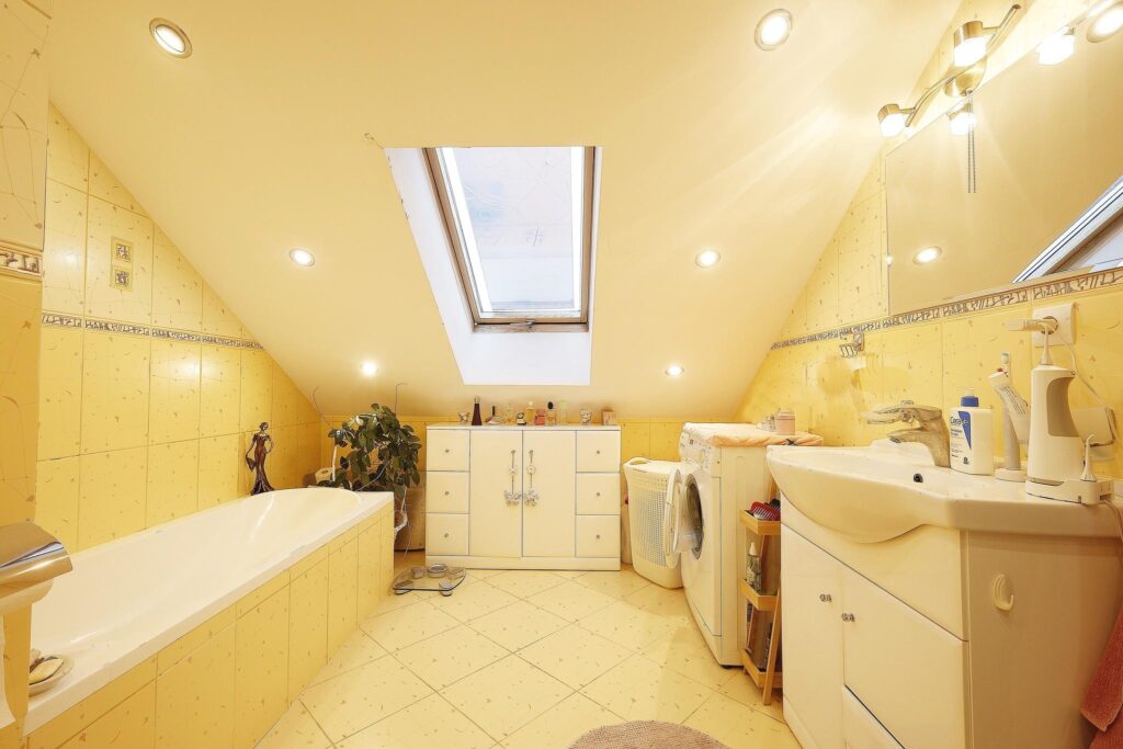 Przytulne dwupoziomowe mieszkanie w Iławie - zdjęcie 6