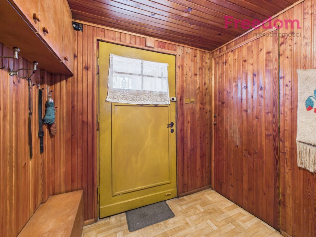 Dom z dużą działką i ogromnym potencjałem. - zdjęcie 8