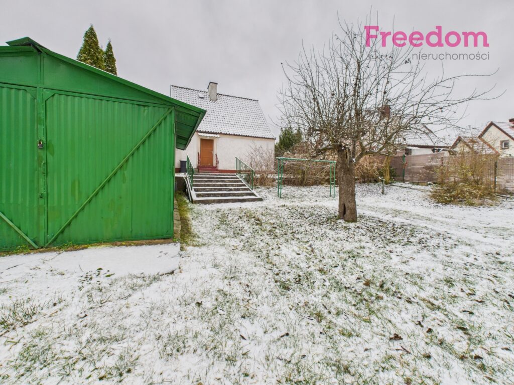 Dom z dużą działką i ogromnym potencjałem. - zdjęcie 14