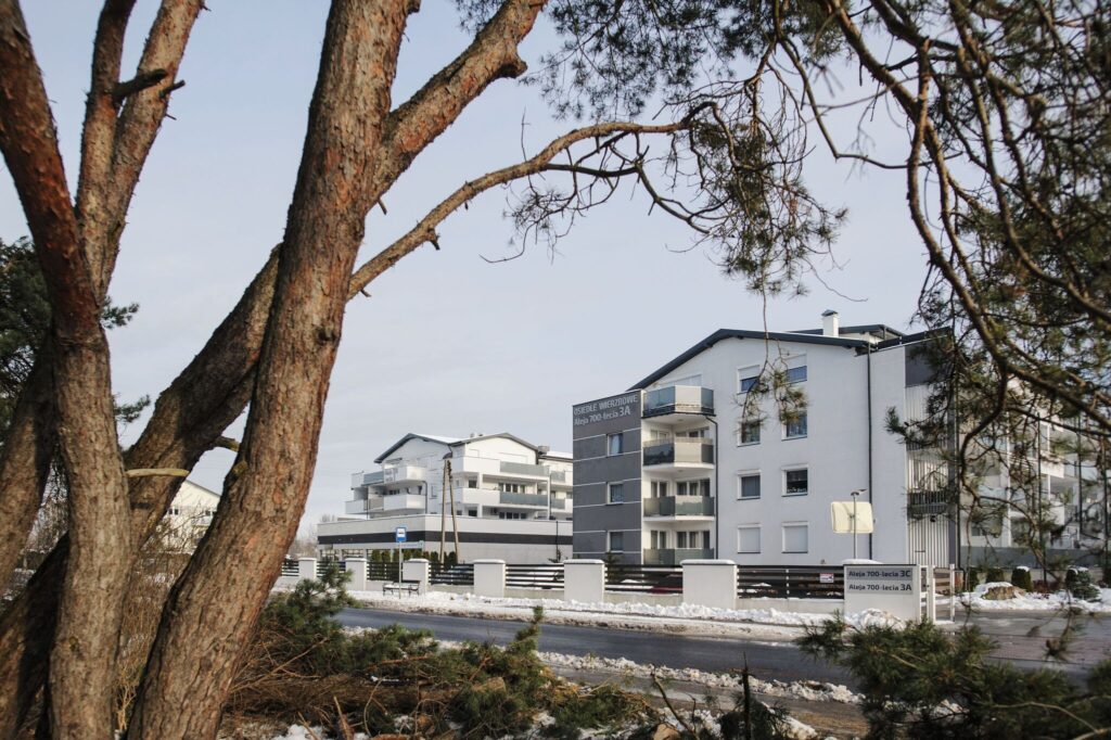 Luksusowe mieszkanie z dużym tarasem Os. Wierzbowe - zdjęcie 26