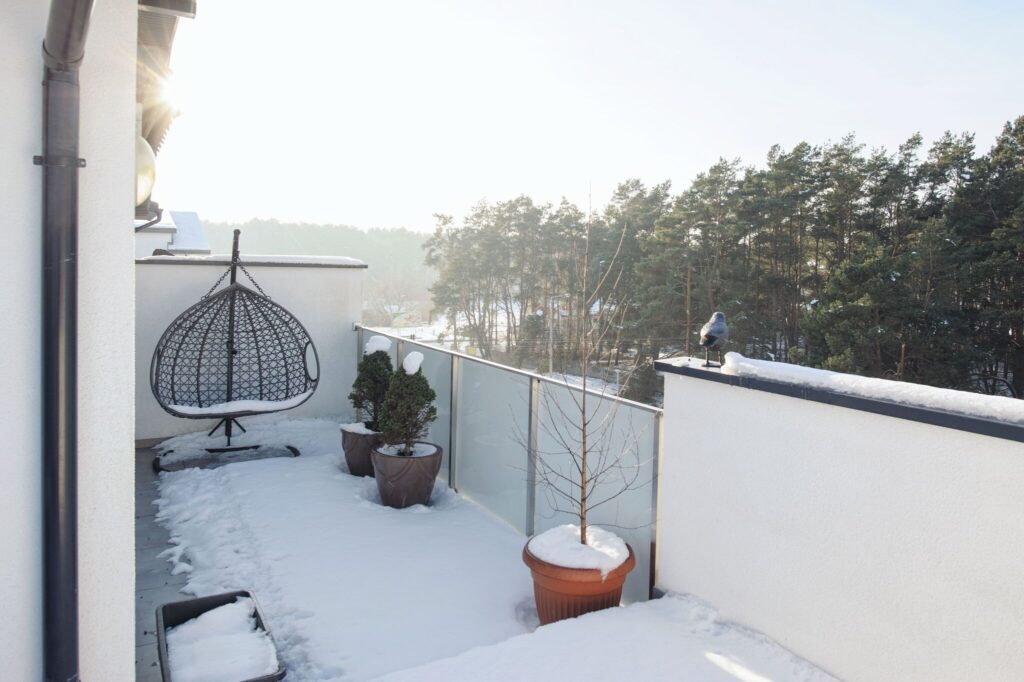 Luksusowe mieszkanie z dużym tarasem Os. Wierzbowe - zdjęcie 20