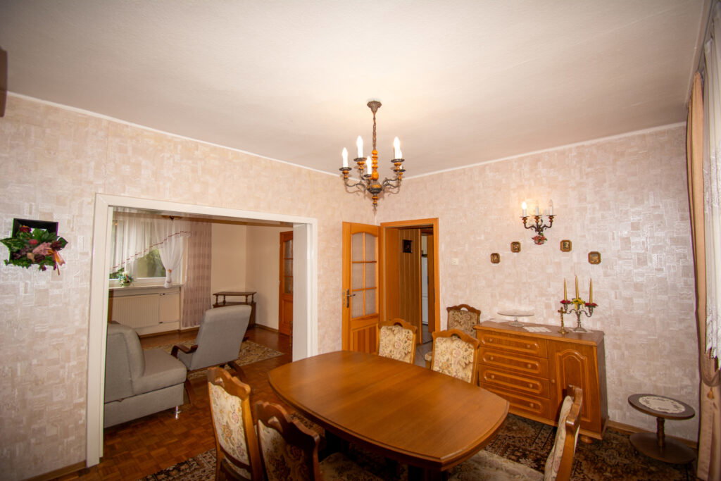 Dom wolnostojący z garażem w Wielowsi - zdjęcie 4