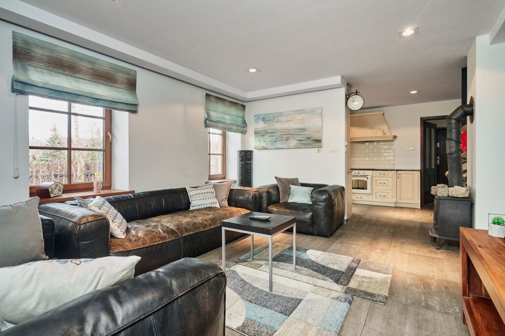 Stylowy dom w sąsiedztwie jeziora k/Mrągowa - zdjęcie 1