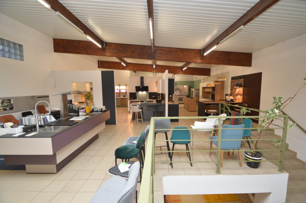 Lokal handlowo - usługowy. - zdjęcie 1