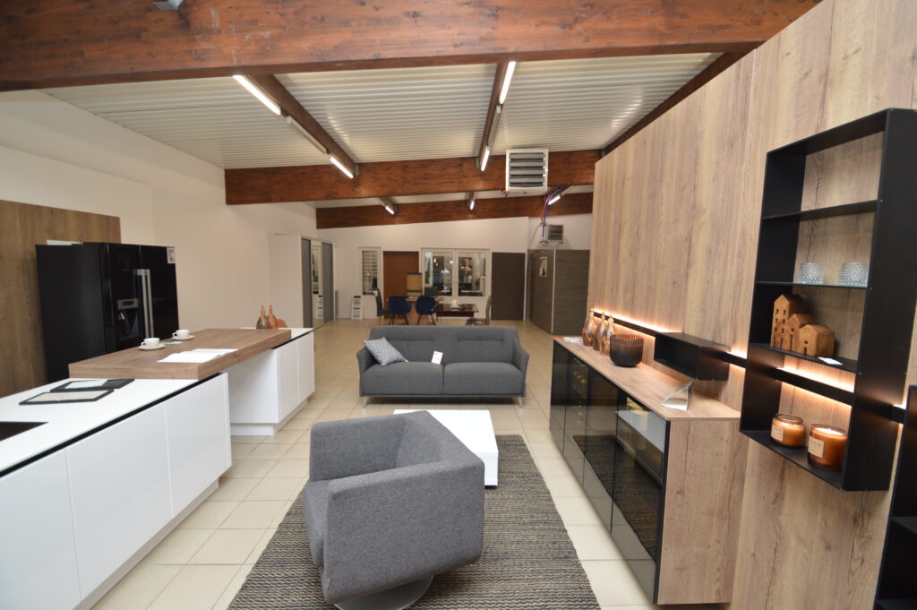 Lokal handlowo - usługowy. - zdjęcie 2