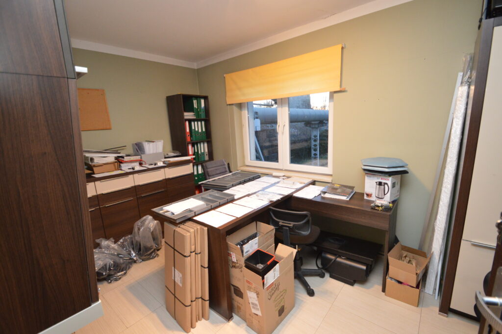 Lokal handlowo - usługowy. - zdjęcie 8