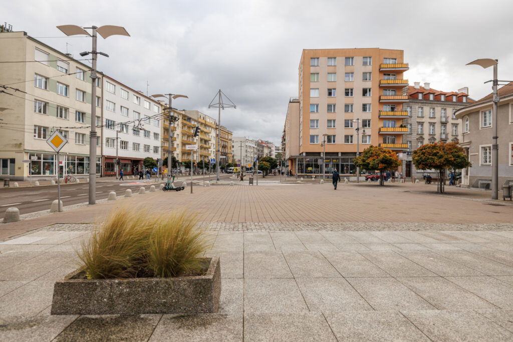 3 pokoje | dobry układ | dwustronne | 2 balkony - zdjęcie 17