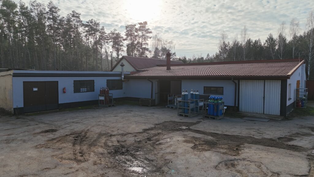 Budynki: handlowy,usługowy,produkcyjny,mieszkalny - zdjęcie 21