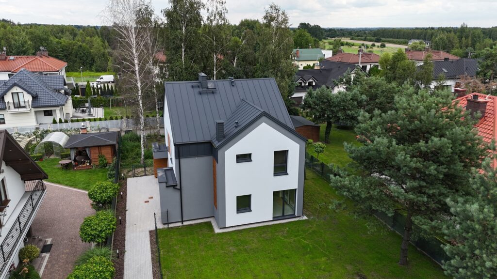 Bliźniak w cenie mieszkania , ogród 400m2 - zdjęcie 2