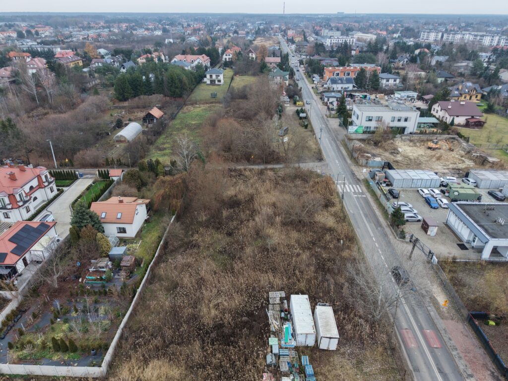 Działka usługowo-mieszkaniowa - zdjęcie 2