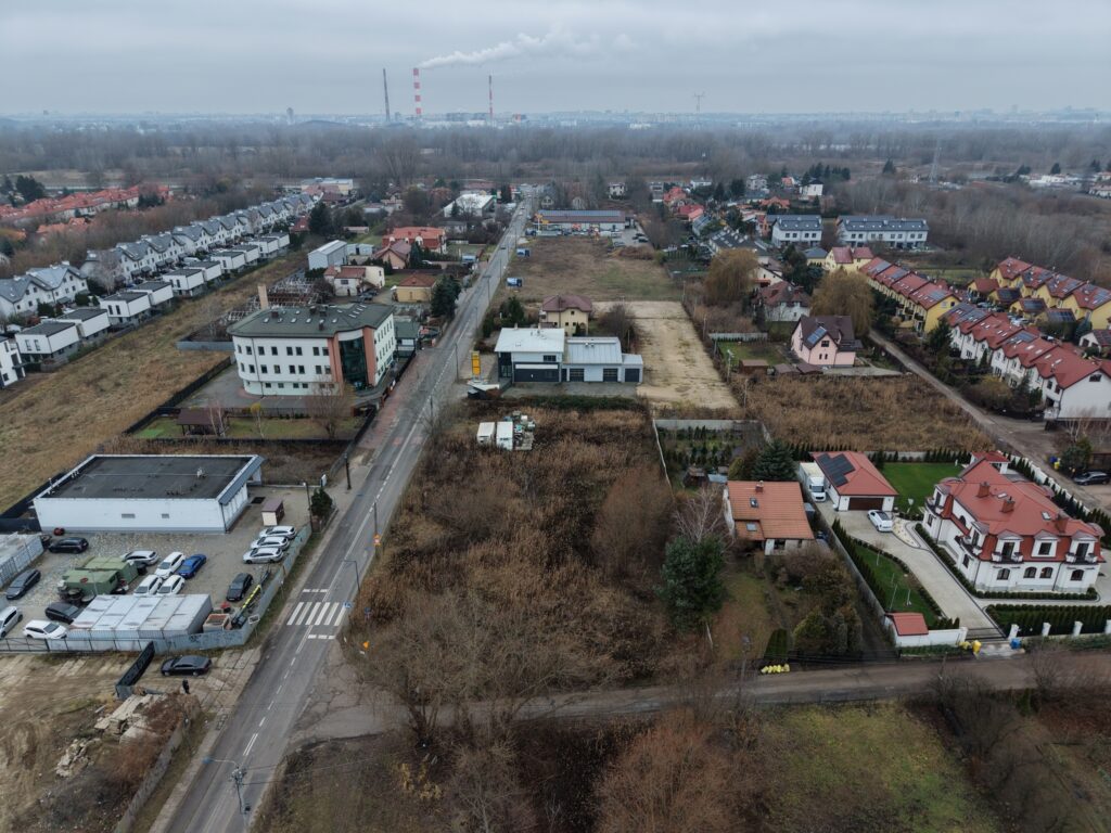 Działka usługowo-mieszkaniowa - zdjęcie 4