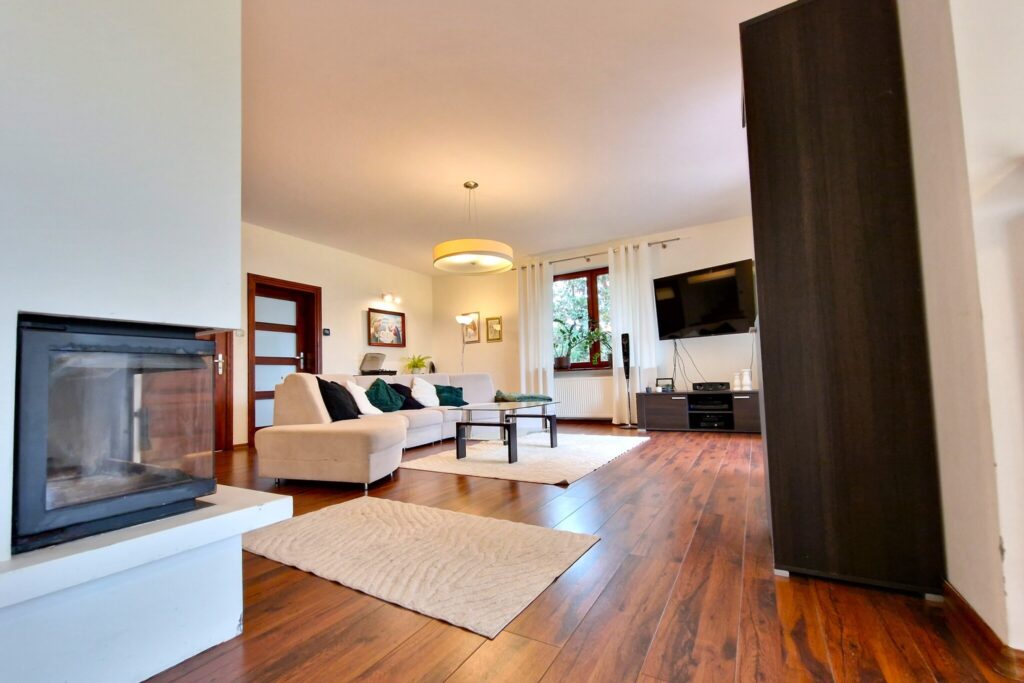 Dom do wprowadzenie się w Rakowiskach - zdjęcie 5