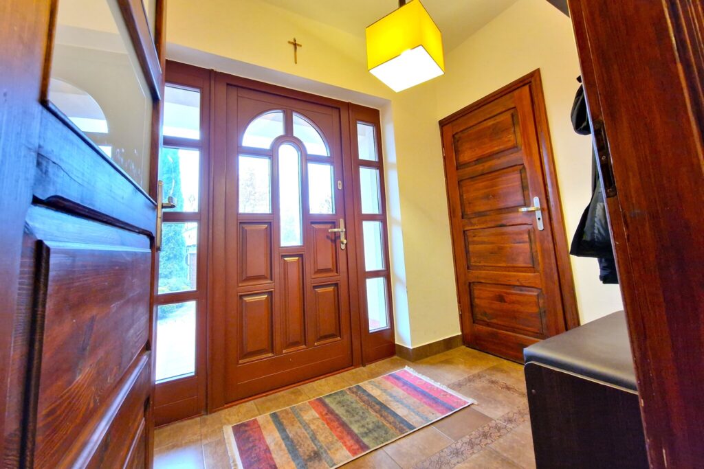 Dom do wprowadzenie się w Rakowiskach - zdjęcie 15