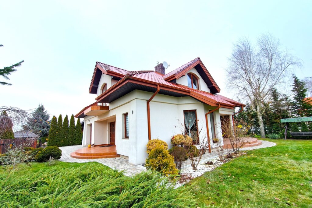 Dom do wprowadzenie się w Rakowiskach - zdjęcie 19