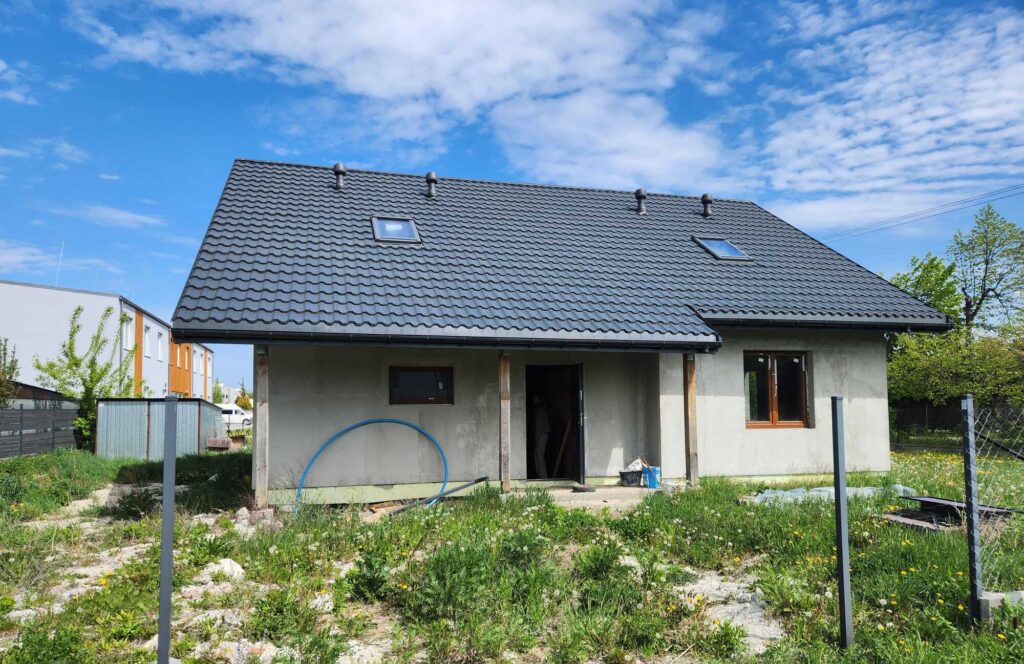 Dom jednorodzinny - stan surowy zamkniety - zdjęcie 7