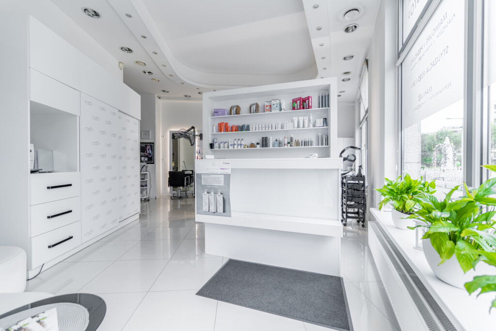 Stanowisko fryzjerskie do wynajęcia - zdjęcie 7