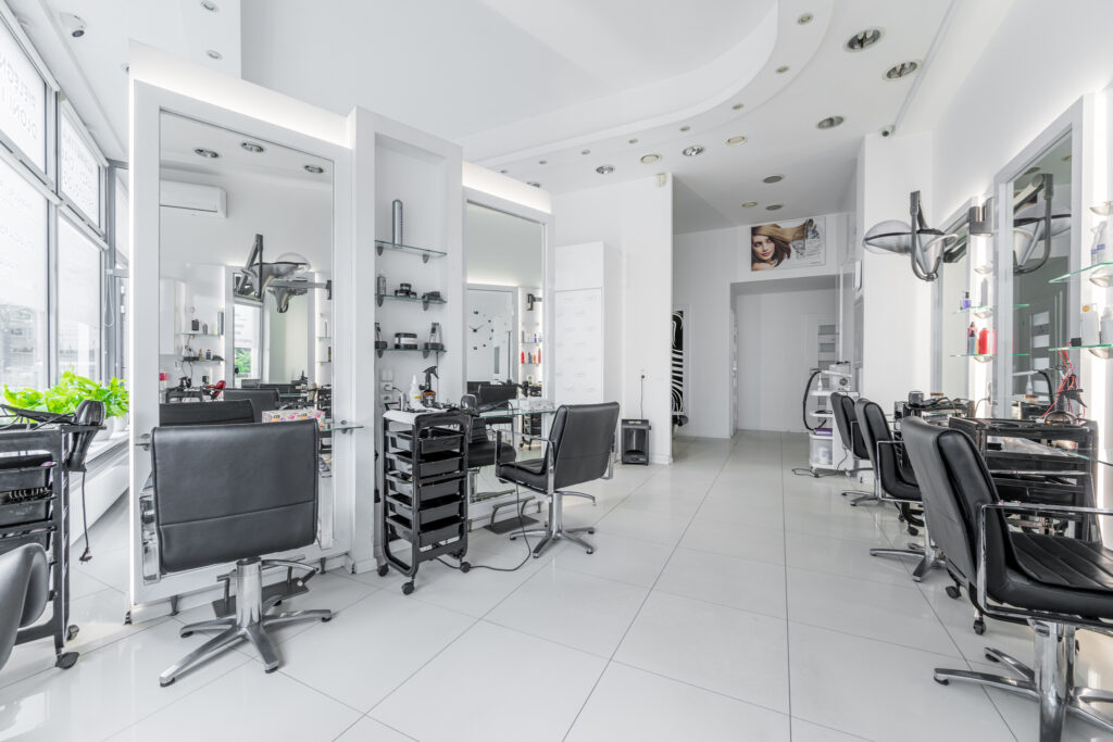 Stanowisko fryzjerskie do wynajęcia - zdjęcie 5