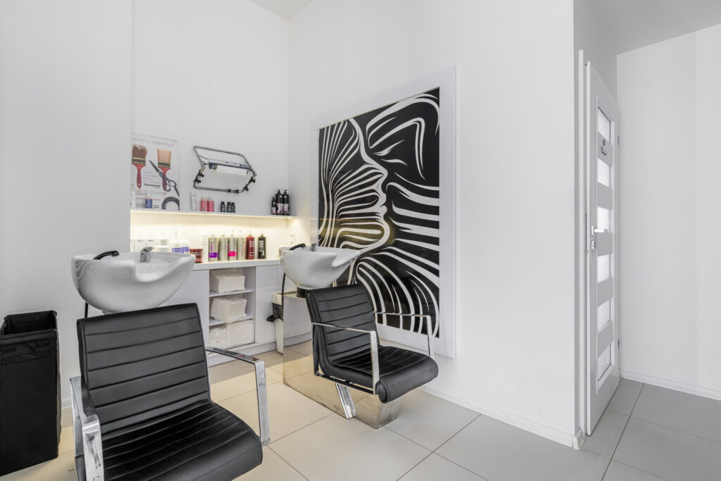 Stanowisko fryzjerskie do wynajęcia - zdjęcie 6