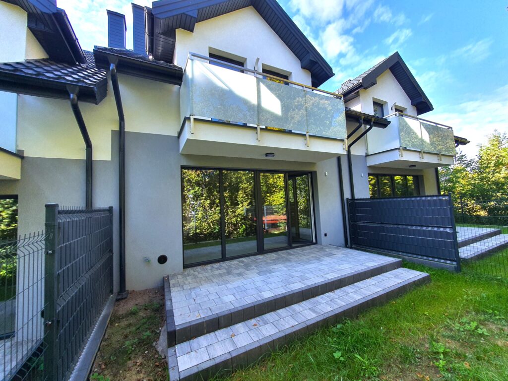 Księżycowy zakątek segment 121m2 na działce 165m2 - zdjęcie 4