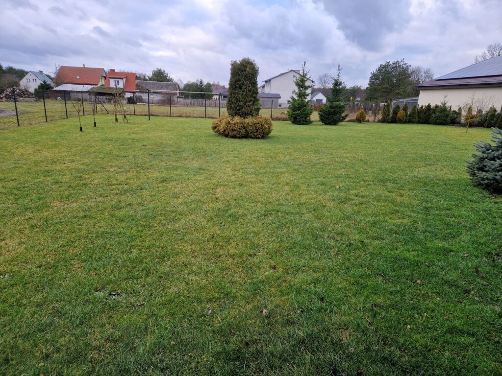 Okazja gotowy dom z dużą działką . - zdjęcie 28