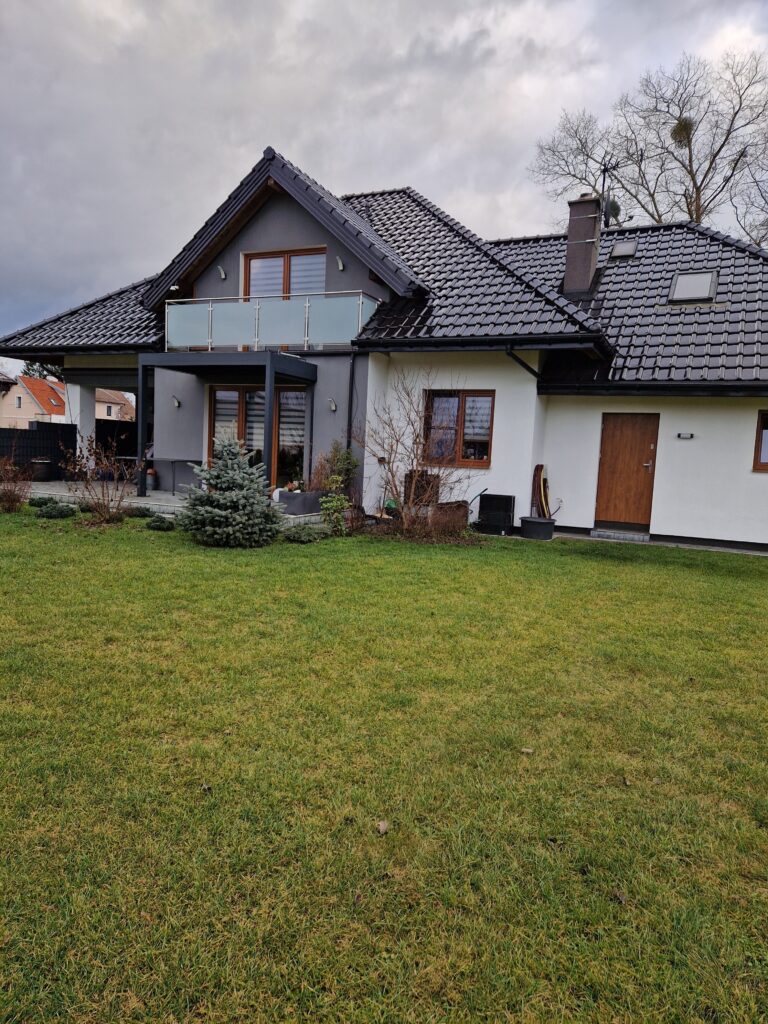 Okazja gotowy dom z dużą działką . - zdjęcie 25