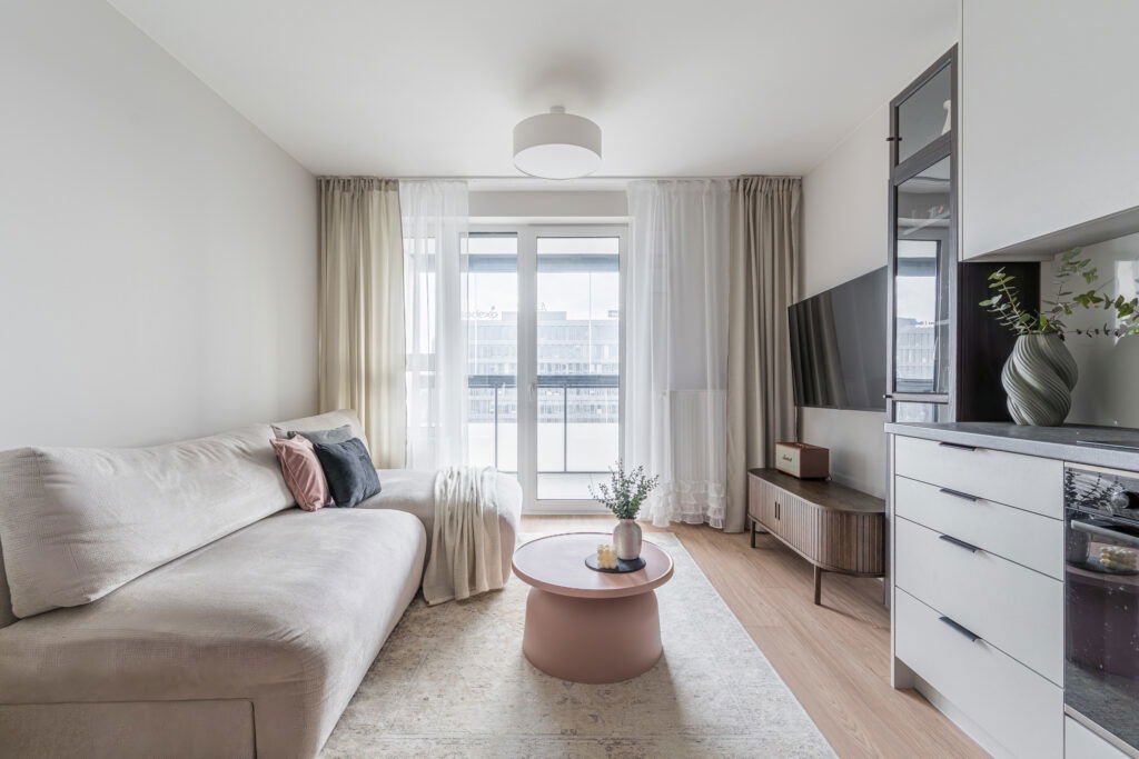 3 Pok. 60m² Włochy - Wysoki standard - zdjęcie 1