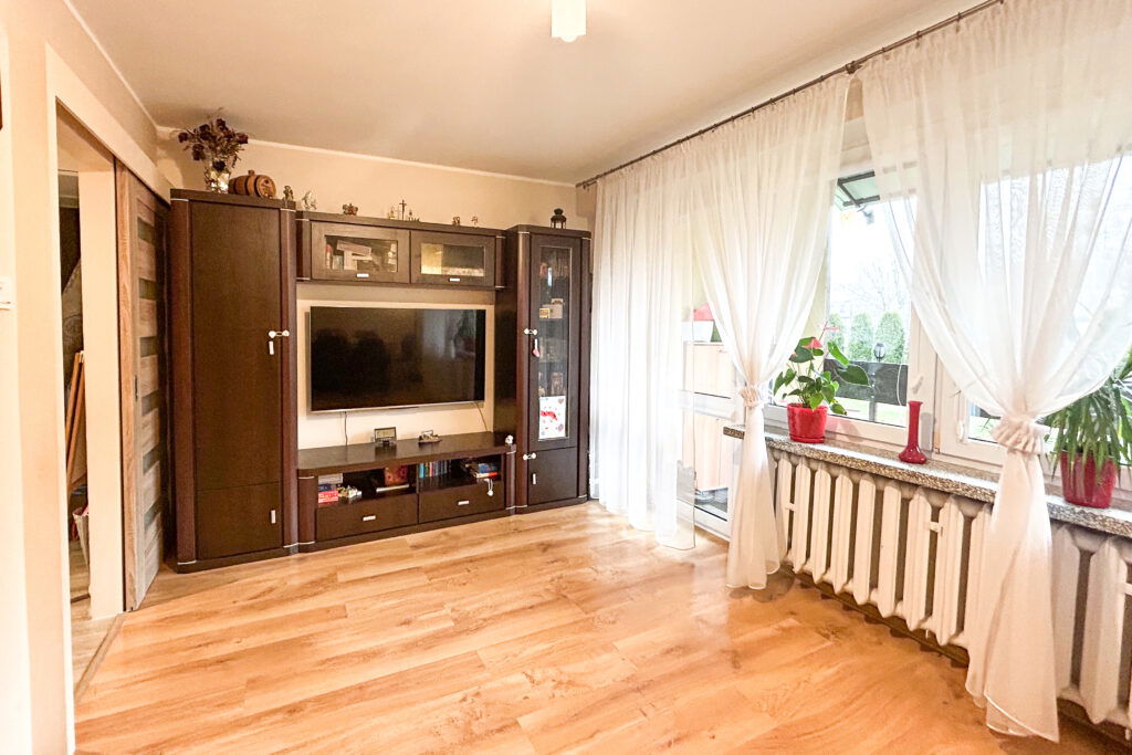 Trzypokojowe mieszkanie na Serbinowie w Mińsku Maz - zdjęcie 6