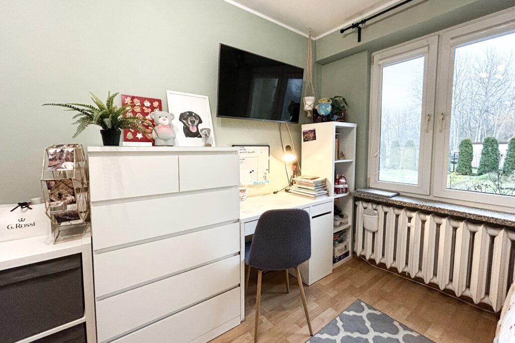 Trzypokojowe mieszkanie na Serbinowie w Mińsku Maz - zdjęcie 11