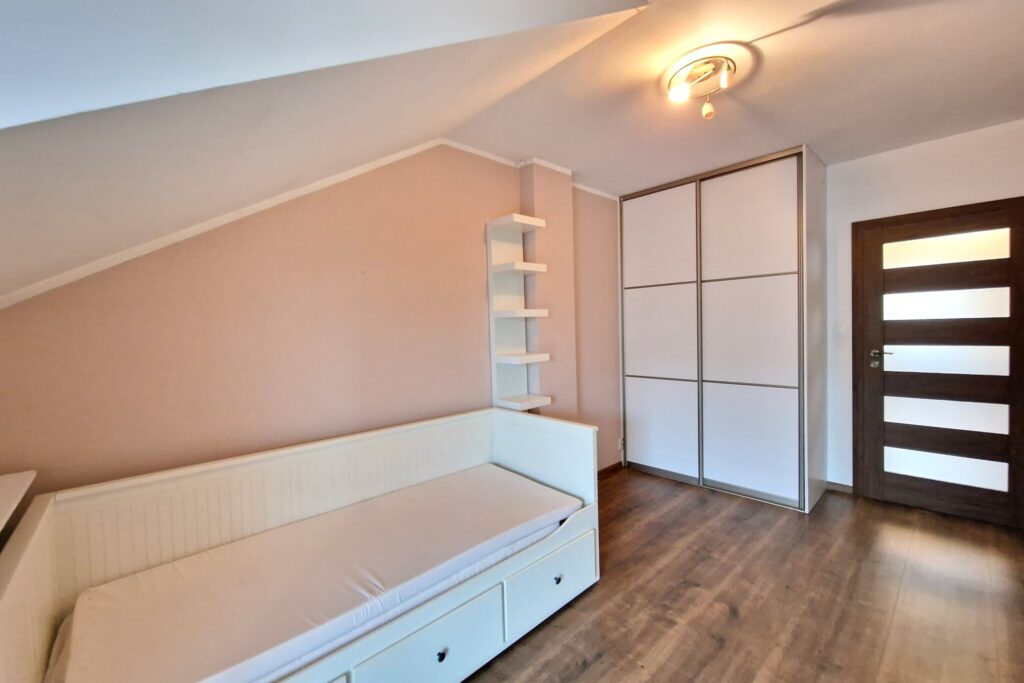 Segment w zabudowie szeregowej ul. Fieldorfa - zdjęcie 11