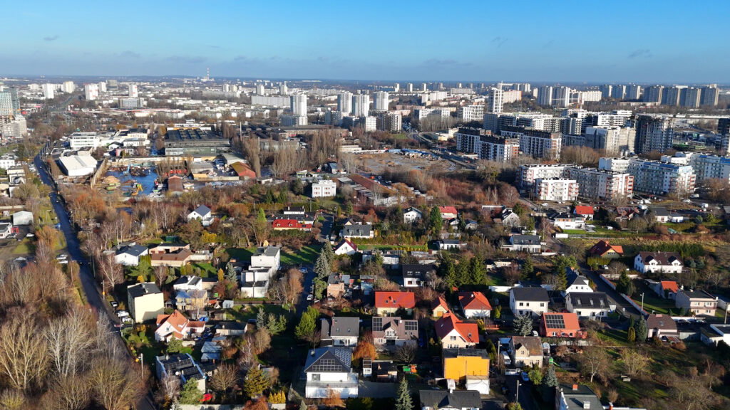Działka 960m² i dom z dużym potencjalem, Starołęka - zdjęcie 15