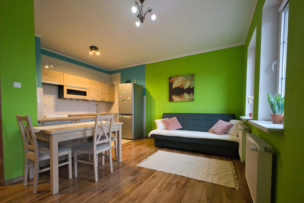 2 pokoje z balkonem i widokiem | Parter | Iława - zdjęcie 1