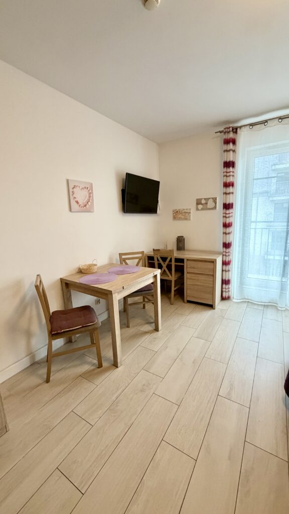 Aquamarina Studio z balkonem i garażem - zdjęcie 4