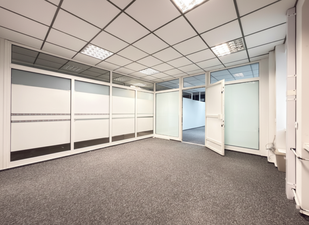 Jasny lokal biurowy 50 m² – Osiedle Młodych - zdjęcie 5