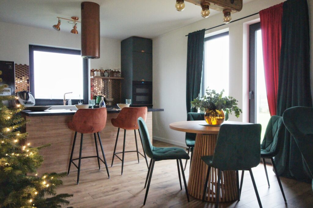 Komfortowy dom z garażem w Krępsku, gmina Goleniów - zdjęcie 10