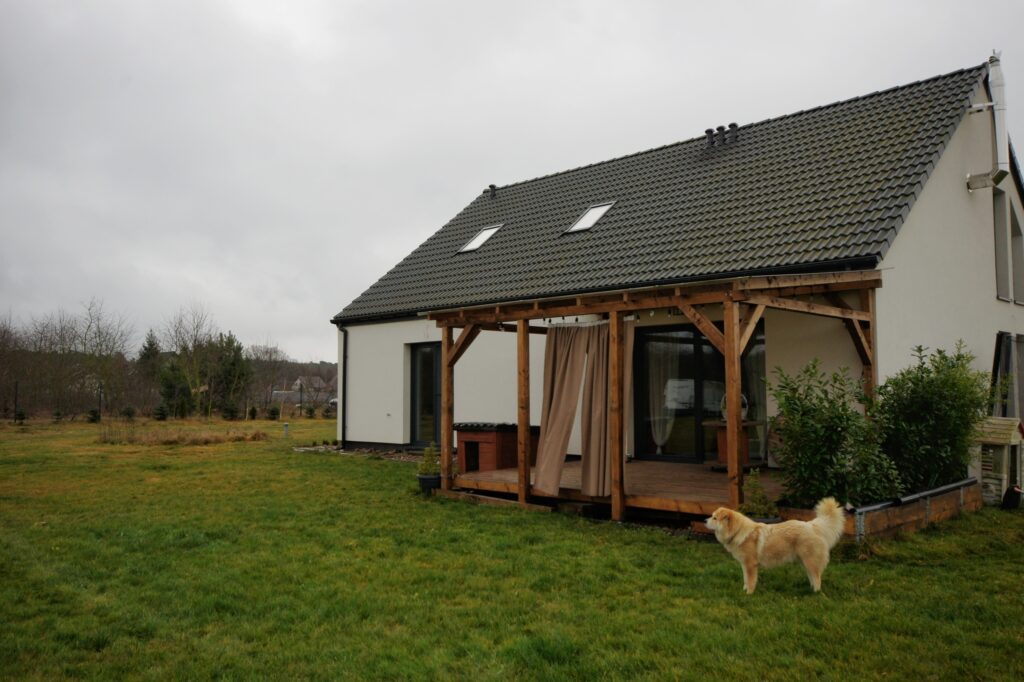 Komfortowy dom z garażem w Krępsku, gmina Goleniów - zdjęcie 29