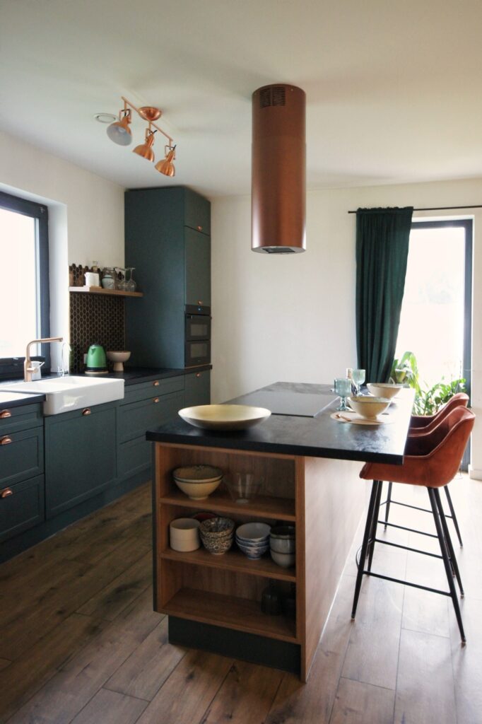 Komfortowy dom z garażem w Krępsku, gmina Goleniów - zdjęcie 9