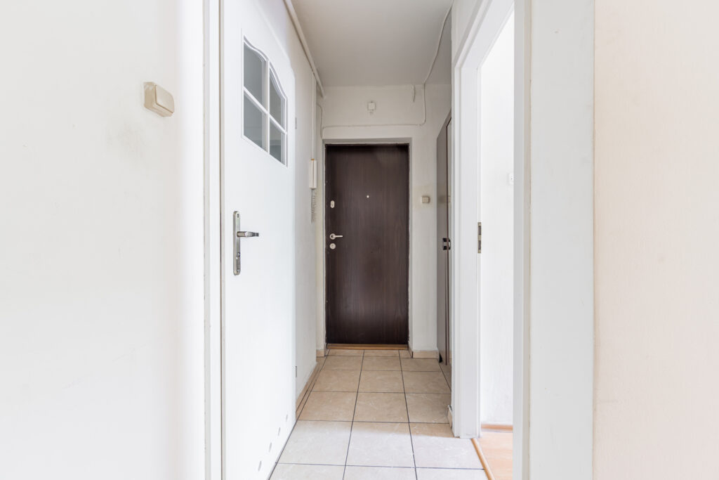 Dwupokojowe mieszkanie w świetnej lokalizacji - zdjęcie 9