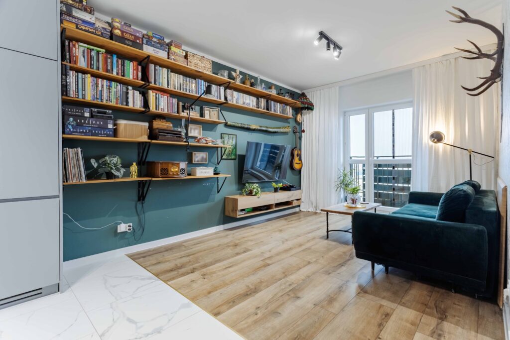 świetne 2 pokojowe z komórką lokatorską - zdjęcie 2